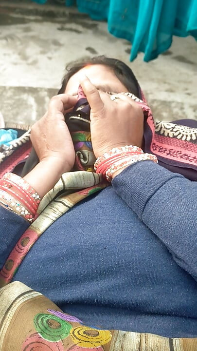 Hintli desi çift evde seks yapıyor Hintçe romantik ses