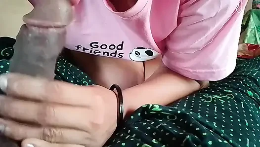 Hintli mallugirl kocasıyla seks yapıyor