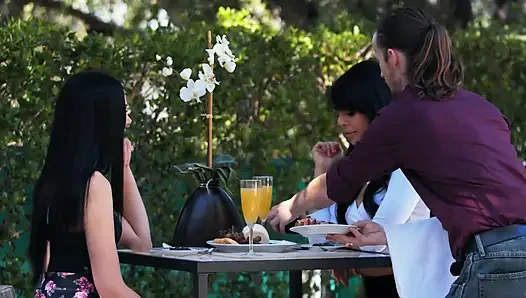 My Girlfriend's Stepmother 11_scene 2_milf Sex