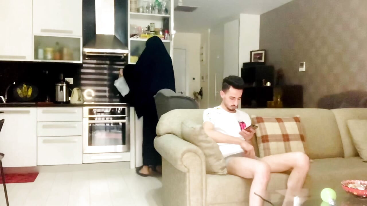 An Arab Boy Fucks Step- Mother Because He's Still Learn How to Have Sex. and Thestep- Mother Doesn't Mind Teaching Her Step Son