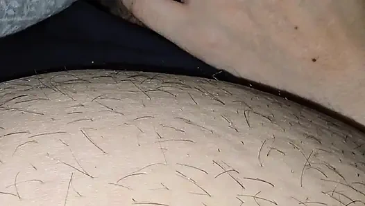 Üvey anne mastürbasyon için üvey oğlunun yarağını çekti