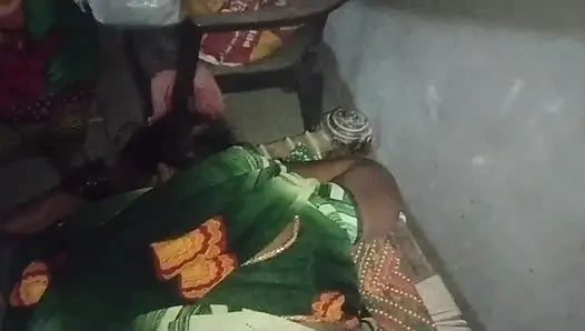 Hintli köylü altı video üvey kız kardeşim