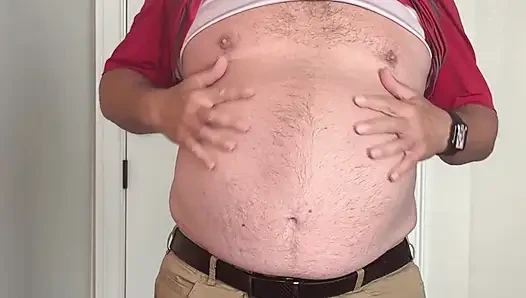 Just a Daddy in Khakis and Hat showing his stuff