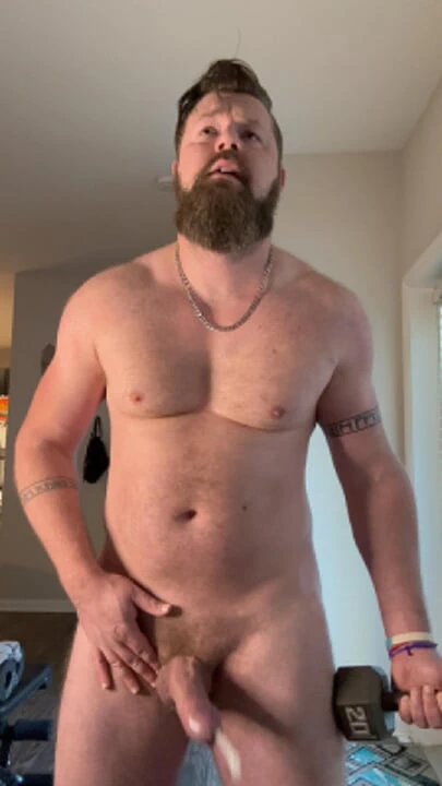 Hung Muscle Hunk Cums Multiple Times Hands Free