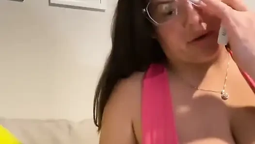 Dani Valentina ile canlı yayın