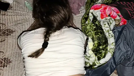 Arap ateşli evli kadın Mısırlı Arap Sharmota'yı sikiyor