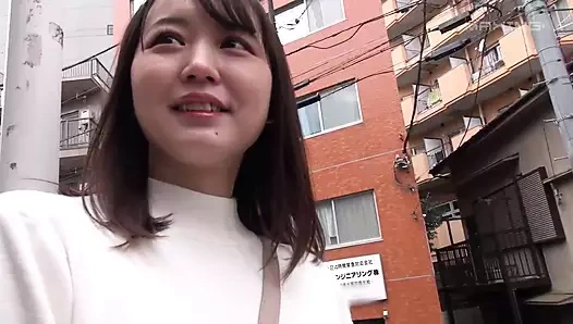 Hafif bir kalple girdim, çünkü menfaat istiyordum. Üniversite öğrencisi Yura Case.11