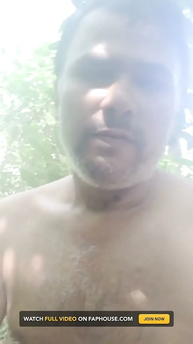 Rock yarağımla çıplak sikişmek seni bedavaya tatmin ediyor.