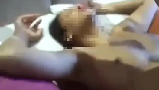Hintli eski sevgilimi sert sikiyorum