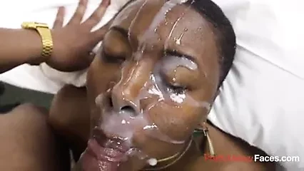 Kenya jones yüz