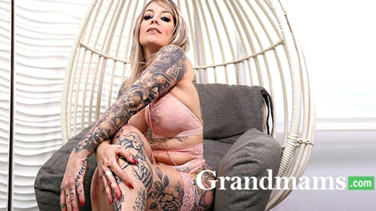 Nine grandmams tarafından gerçek yarağı bekliyor