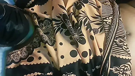 Amma ve sorunlu üvey oğlunun bakış açısı rol yapma fantezisi