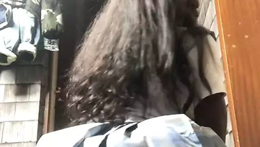 Kısa etekli büyük göt