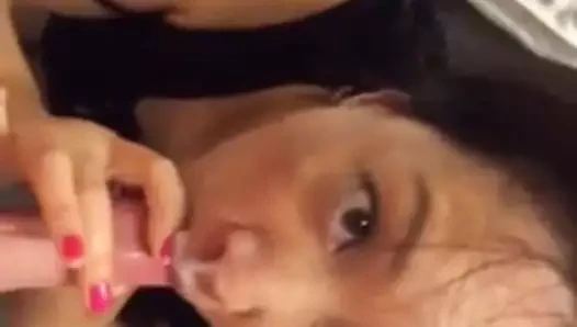 Asyalı yüze boşalma