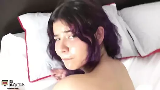 Çok azgın geliyorum ve kaltak üvey kız kardeşimi sikiyorum - bölüm 2 - İspanyolca porno