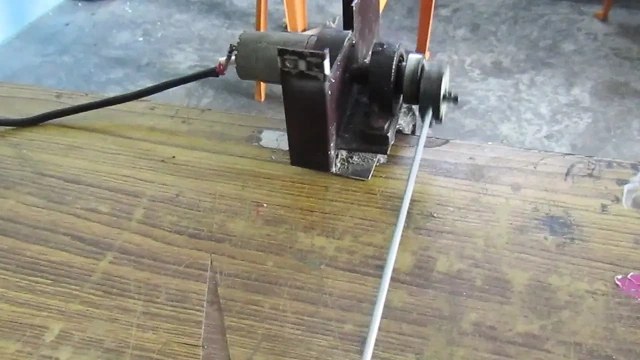 Ev yapımı erkek fuking makinesi bölüm 1