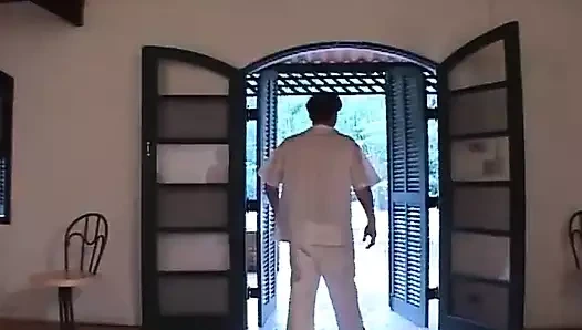 Doktor erkek hastayı götten sert sikiyor