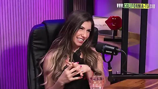 Latin ateşli Alexia Dhein ile podcast