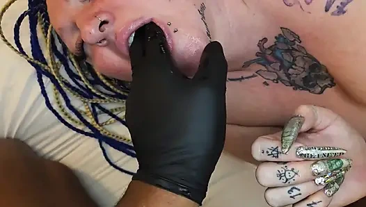 M lucky luck ilk esaretin tadına bakıyor