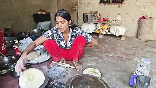 Müslüman iftari roaz Hintli yaşlı adam kız arkadaşıyla sikişiyor