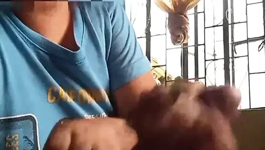 Kısa bir müzikli seks videosu