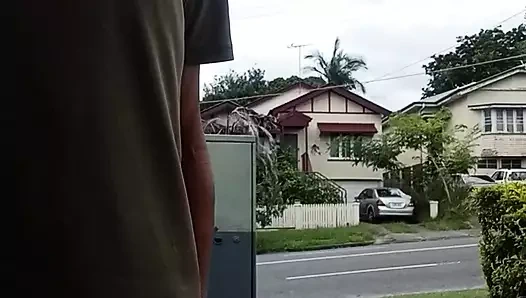 Otoparkta parlak yarak halkası