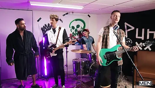 Seks, römorkörler ve sallanan delik erkekler