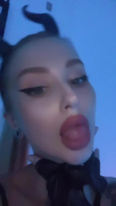 Возбужденные рога 😈