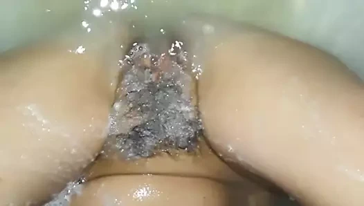 Artık yalnız değilim -- sik emiyorum