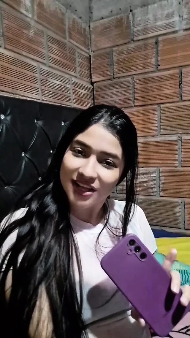 Hintli kız videosunu silmeden önce izleyin