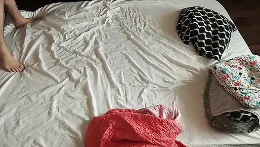 Orgazm Olana Kadar Karımın Sulu Amını Yiyorum. Karısının Sulu Amını Yiyor.