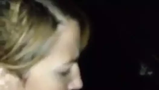 Kırmızı saçlı milf ve bbc at gloryhole 1