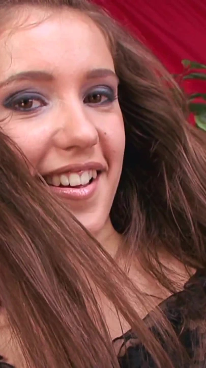 19 yaşında ve çifte anal seks yapıyorum