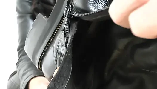 Sıkı koku eğitimi: naylon ayakları ve botları koklayın! Bakış Açısı, Leydi Victoria Valente