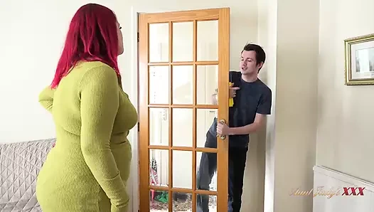 Auntjudysxxx - tombul orta yaşlı seksi kadın juliet pencere temizleyicisini sikiyor