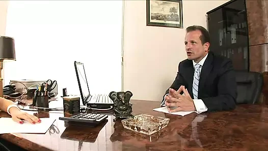 Yeni ofis kızım - onu ofiste sik