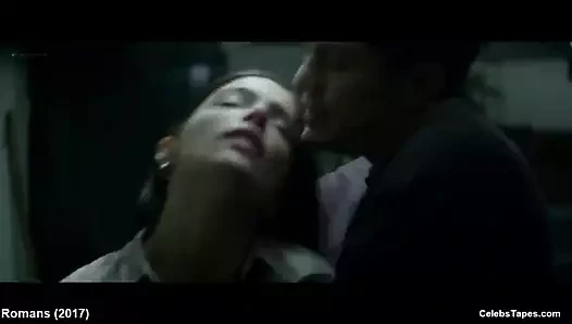 Janet montgomery ve roxanne gregory çıplak ve web kamerası seks sahneleri