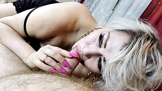 Sikimi yala, sürtük kraliçem ya da evli kadınlarla nasıl düzgün iletişim kurabilirim...))