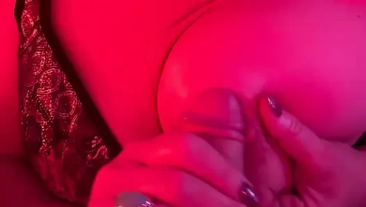 Jillianmilf götüne şaplak atıyor