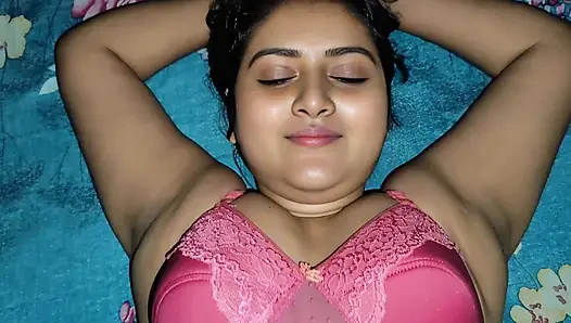 Sabah vakti Hintli bangla yenge ile romantik sikişme eğlencesi videosu.