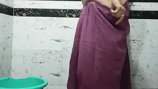 Priya bhabi büyük götlü seksi vücut video çekimi