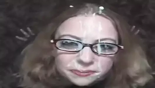 Derleme yüze boşalma