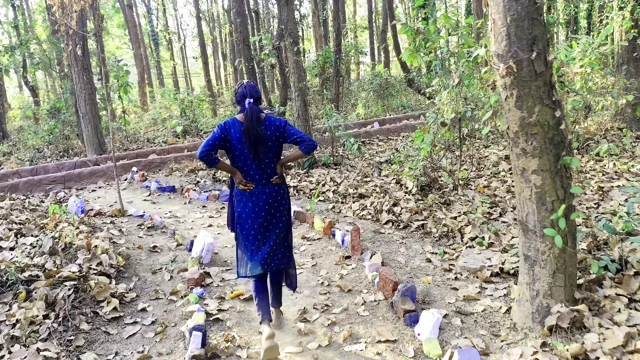 Üvey kızım bugün parka çağrıldı ve onu odaya koydu.