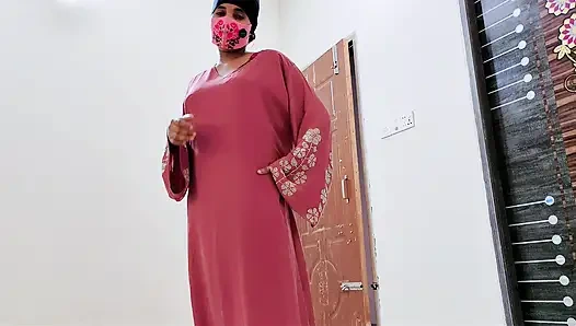 Hijabi stepmom share her sex desire with stepson in the bed Desi hot xxx