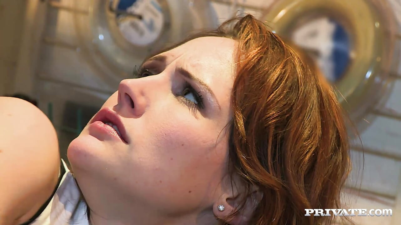 Emy russo bir anal tenis uzmanıdır