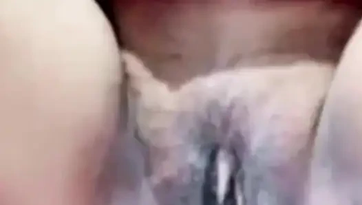 Bhabhi dhika rahi hai