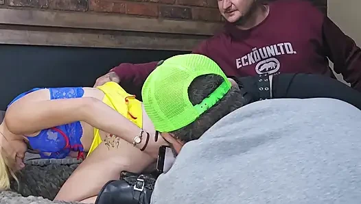 Girl on girl with them boys watching