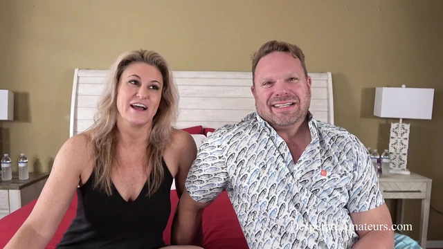 Desperate Amateurs горячие мамы, получающие их большие сиськи и тугие киски жестко отшпилили в горячем два смычка с большим черным членом