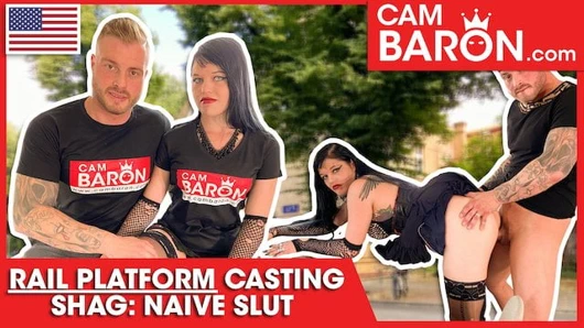 Doreen: Gotik genç kız iyi bir amcığını siktiriyor! cambaron.com