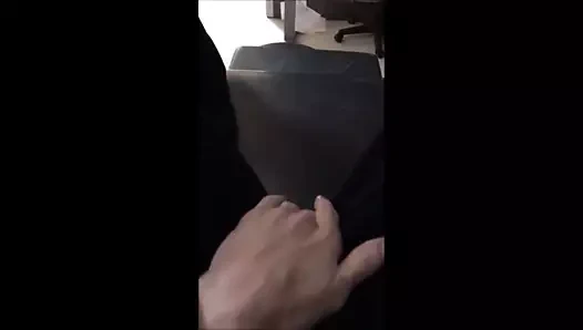 Sikilmek için beklerken biraz stres atmak